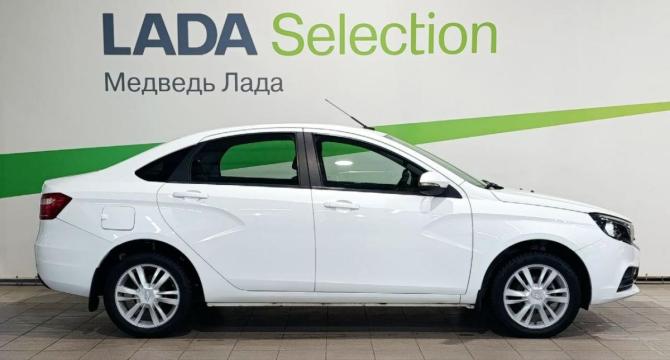 Lada (ВАЗ) Vesta I с пробегом 2017 года, цена 755 000 рублей, 72987 км, седан, Автокод Объявления