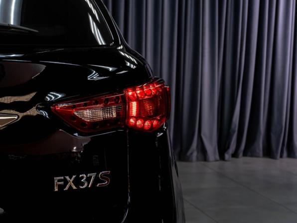 Infiniti FX II (S51) с пробегом 2011 года, цена 2 229 000 рублей, 201929 км, внедорожник, Автокод Объявления