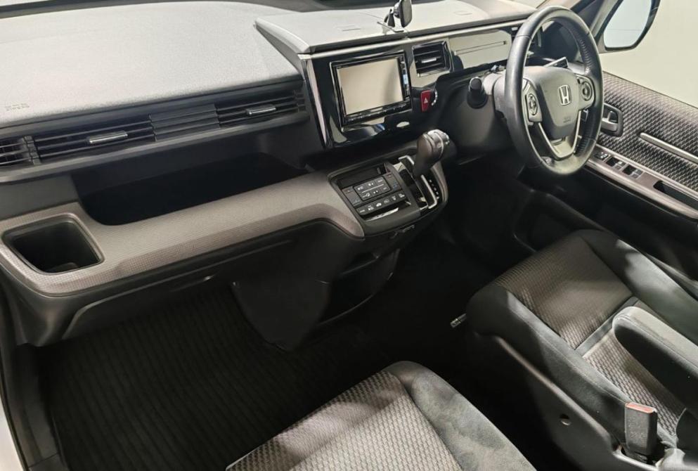 Honda Stepwgn V Ярославль  - изображение 17