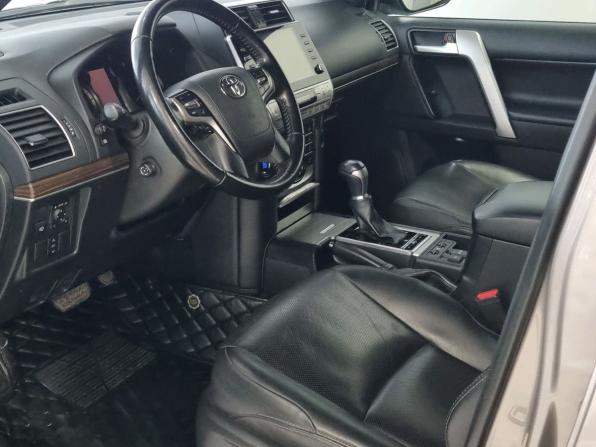 Toyota Land Cruiser Prado 150 Series Рестайлинг 3 с пробегом 2021 года, цена 9 400 000 рублей, 126332 км, внедорожник, Автокод Объявления