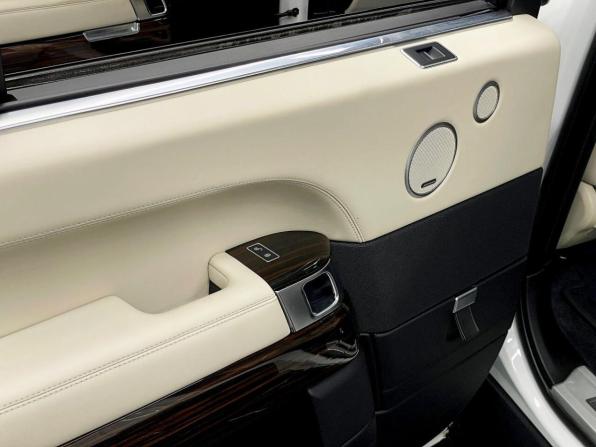 Land Rover Range Rover IV с пробегом 2016 года, цена 3 750 000 рублей, 193063 км, внедорожник, Автокод Объявления