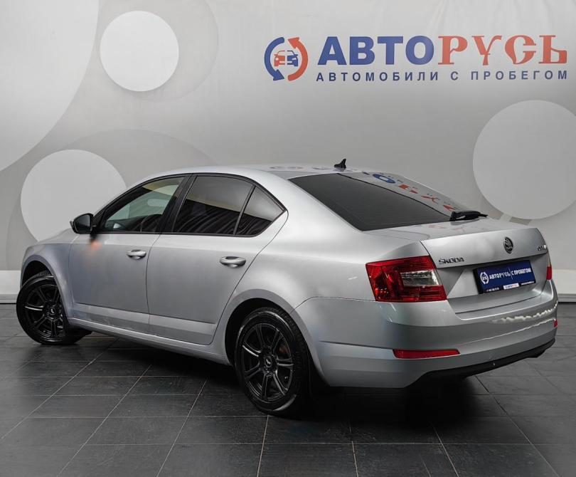 Skoda Octavia III (A7) Москва  - изображение 2