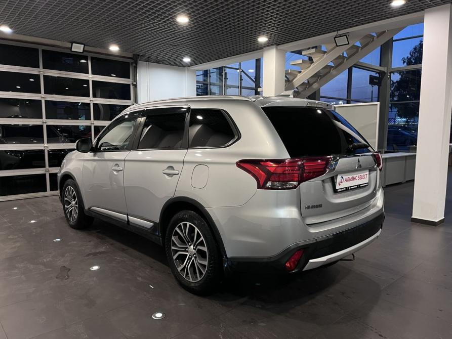Mitsubishi Outlander III Рестайлинг 2 Чебоксары  - изображение 5
