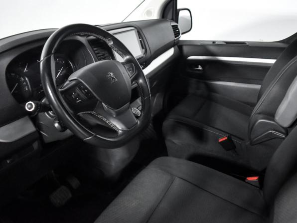 Peugeot Traveller I с пробегом 2021 года, цена 3 157 980 рублей, 104000 км, минивэн, Автокод Объявления