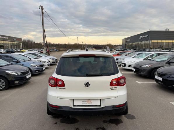 Volkswagen Tiguan I с пробегом 2011 года, цена 992 000 рублей, 184000 км, внедорожник, Автокод Объявления