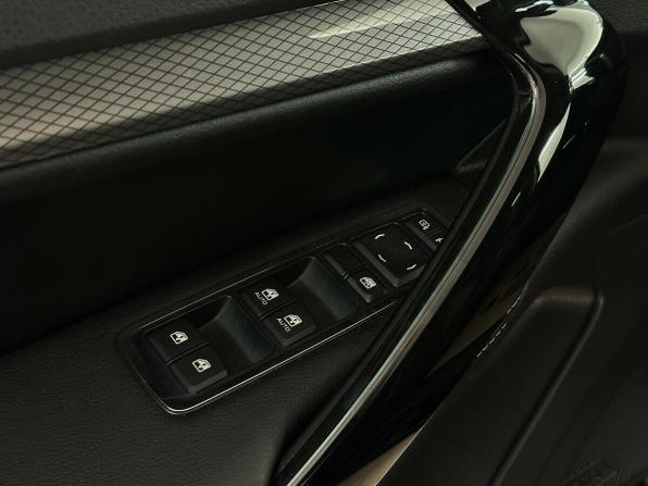 Lada (ВАЗ) Vesta I Рестайлинг (NG) с пробегом 2026 года, цена 1 990 000 рублей, 397 км, седан, Автокод Объявления