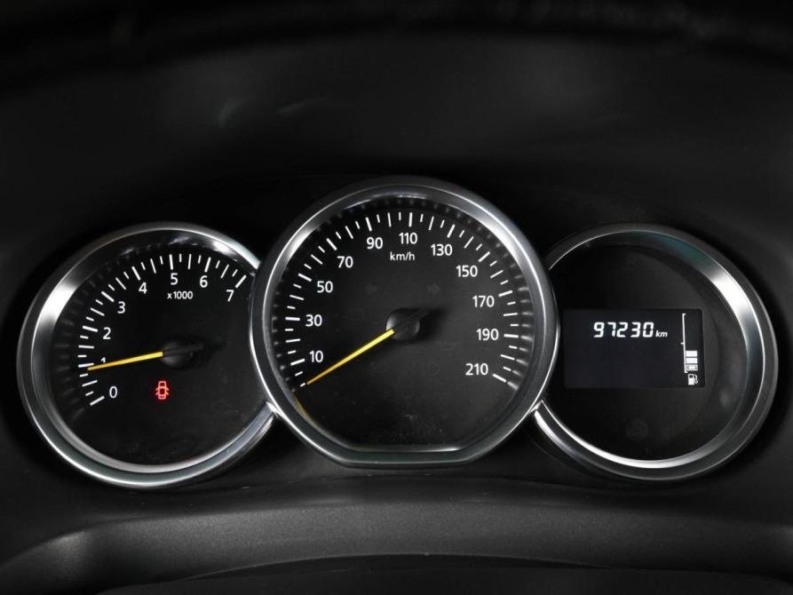 Renault Logan II Рестайлинг Ростов-на-Дону  - изображение 15