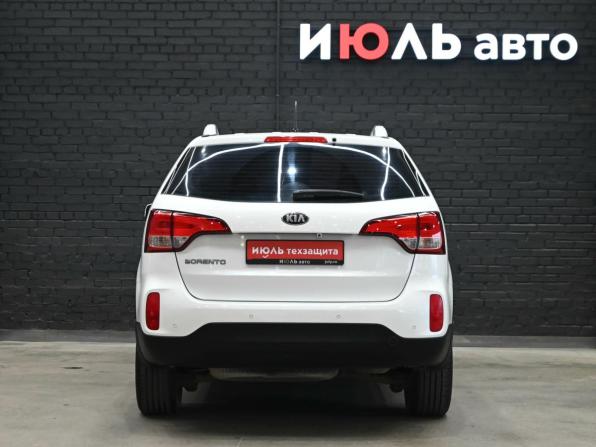 Kia Sorento II Рестайлинг с пробегом 2014 года, цена 1 990 000 рублей, 151760 км, внедорожник, Автокод Объявления