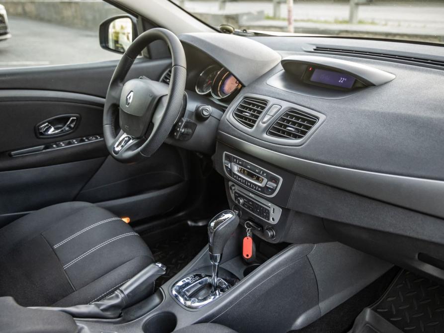 Renault Fluence I Рестайлинг Волгоград  - изображение 32