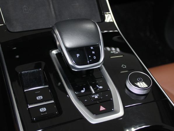Omoda C5 I с пробегом 2023 года, цена 1 799 900 рублей, 73582 км, внедорожник, Автокод Объявления