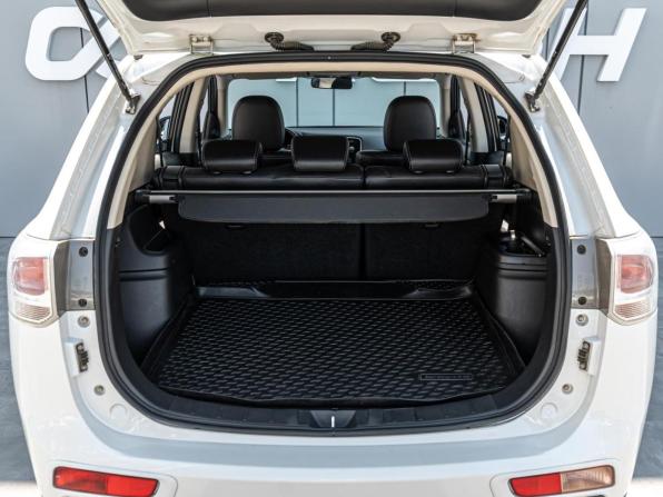 Mitsubishi Outlander III Рестайлинг с пробегом 2014 года, цена 1 860 000 рублей, 109946 км, внедорожник, Автокод Объявления