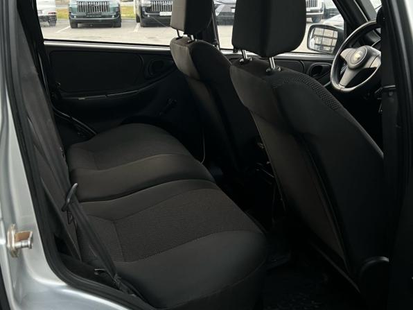 Chevrolet Niva I Рестайлинг с пробегом 2016 года, цена 679 000 рублей, 103096 км, внедорожник, Автокод Объявления