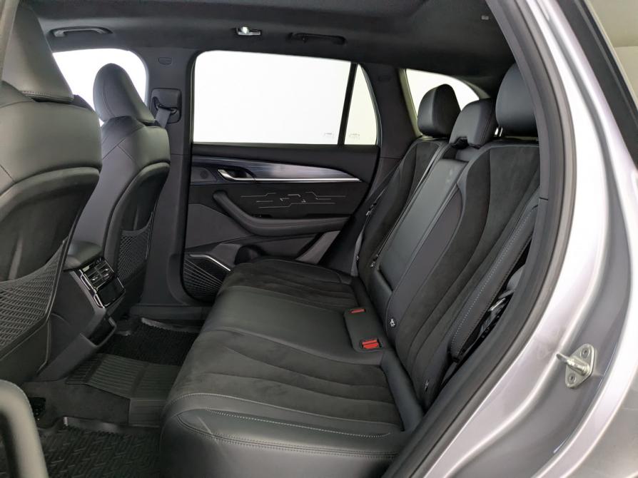 Geely Monjaro I Москва  - изображение 11