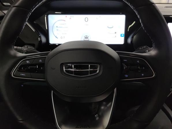Geely Monjaro I с пробегом 2024 года, цена 3 570 000 рублей, 36542 км, внедорожник, Автокод Объявления