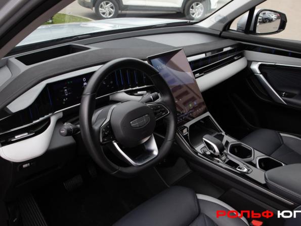 Geely Atlas II с пробегом 2024 года, цена 2 998 000 рублей, 36748 км, внедорожник, Автокод Объявления