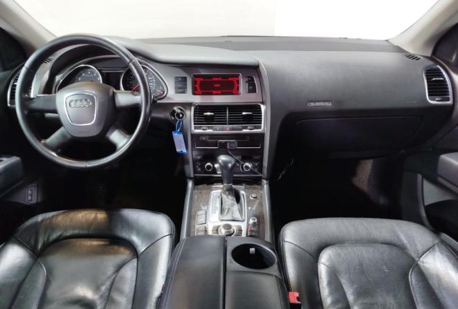 Audi Q7 I (4L) с пробегом 2007 года, цена 1 185 000 рублей, 278063 км, внедорожник, Автокод Объявления