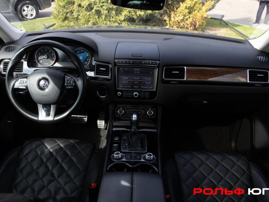 Volkswagen Touareg II Рестайлинг Москва  - изображение 12