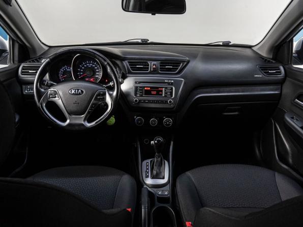 Kia Rio III Рестайлинг с пробегом 2015 года, цена 950 000 рублей, 233101 км, седан, Автокод Объявления