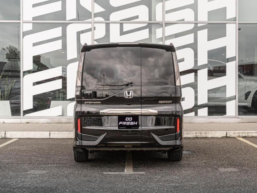 Honda Stepwgn V Рестайлинг Краснодар  - изображение 4