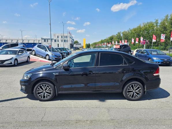 Volkswagen Polo V Рестайлинг с пробегом 2018 года, цена 999 995 рублей, 140128 км, седан, Автокод Объявления