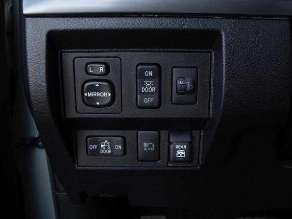 Toyota Tundra II Рестайлинг с пробегом 2021 года, цена 6 955 000 рублей, 172392 км, offers.body_type.unknown, Автокод Объявления