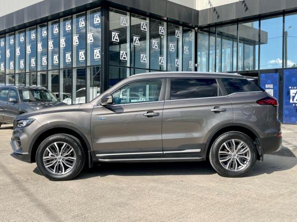 Geely Atlas Pro с пробегом 2023 года, цена 2 100 000 рублей, 10000 км, внедорожник, Автокод Объявления