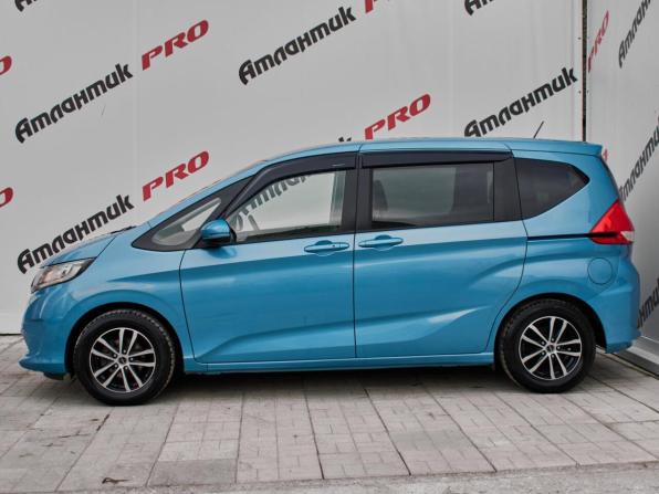 Honda Freed II с пробегом 2017 года, цена 1 495 000 рублей, 87648 км, компактвэн, Автокод Объявления