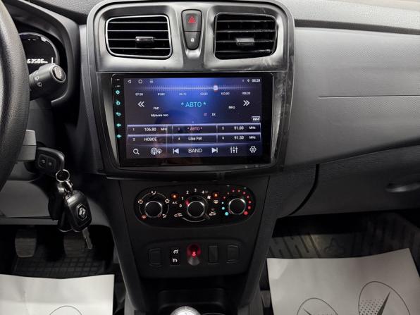 Renault Sandero II Рестайлинг с пробегом 2019 года, цена 1 399 000 рублей, 63580 км, хэтчбек, Автокод Объявления