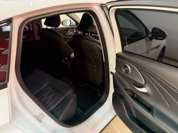 Chery Arrizo 8 с пробегом 2025 года, цена 2 499 000 рублей, 11902 км, седан, Автокод Объявления