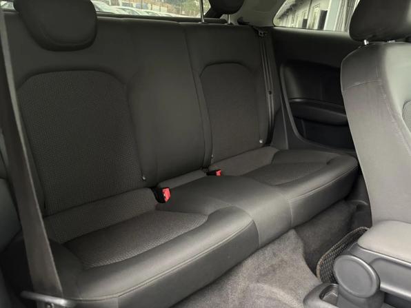 Audi A1 I (8X) с пробегом 2012 года, цена 749 000 рублей, 248877 км, хэтчбек, Автокод Объявления