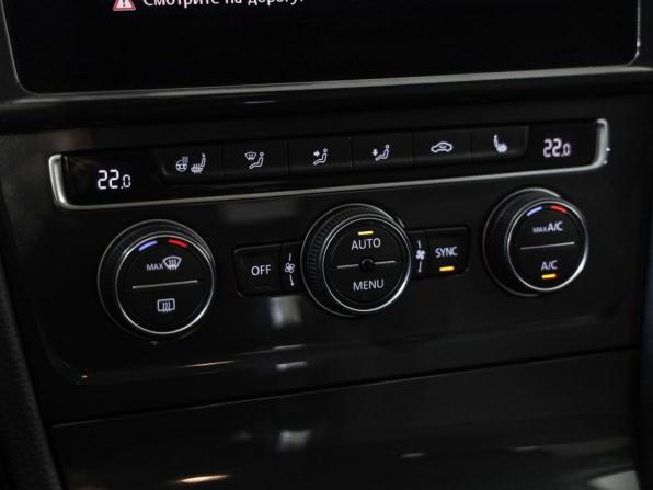 Volkswagen Golf VII Рестайлинг с пробегом 2018 года, цена 1 899 000 рублей, 77796 км, хэтчбек, Автокод Объявления
