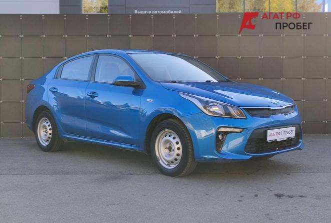 Kia Rio III Рестайлинг с пробегом 2017 года, цена 1 370 000 рублей, 68800 км, седан, Автокод Объявления