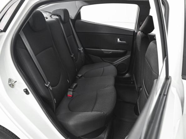 Kia Rio III с пробегом 2013 года, цена 999 000 рублей, 176318 км, седан, Автокод Объявления