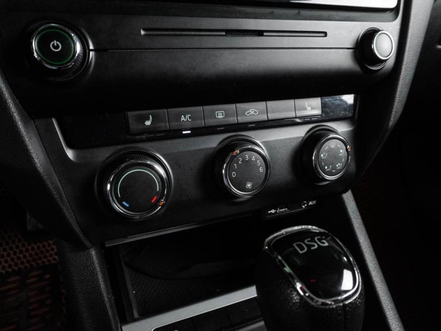 Skoda Octavia III (A7) Воронеж  - изображение 16