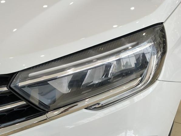 Lada (ВАЗ) Vesta I Рестайлинг (NG) с пробегом 2025 года, цена 1 330 000 рублей, 11498 км, седан, Автокод Объявления