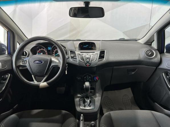 Ford Fiesta Mk6 Рестайлинг с пробегом 2016 года, цена 820 000 рублей, 130000 км, хэтчбек, Автокод Объявления