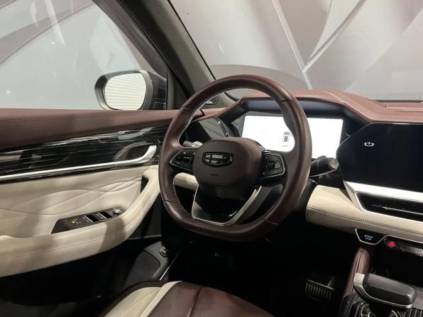 Geely Monjaro I с пробегом 2022 года, цена 3 049 000 рублей, 71276 км, внедорожник, Автокод Объявления