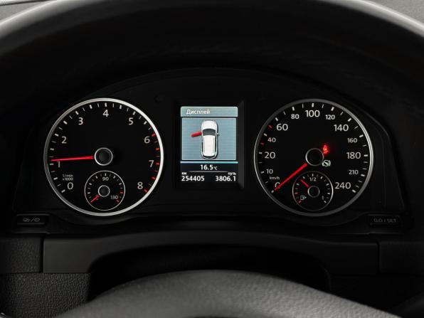 Volkswagen Tiguan I Рестайлинг с пробегом 2013 года, цена 1 090 000 рублей, 250000 км, внедорожник, Автокод Объявления