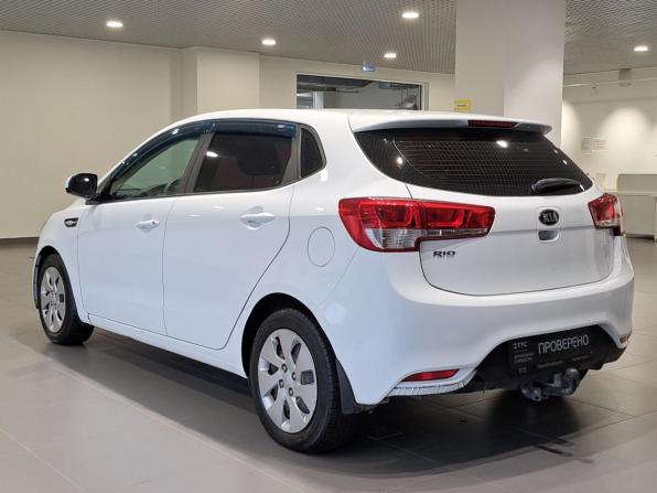 Kia Rio III Рестайлинг с пробегом 2017 года, цена 1 080 000 рублей, 178590 км, седан, Автокод Объявления