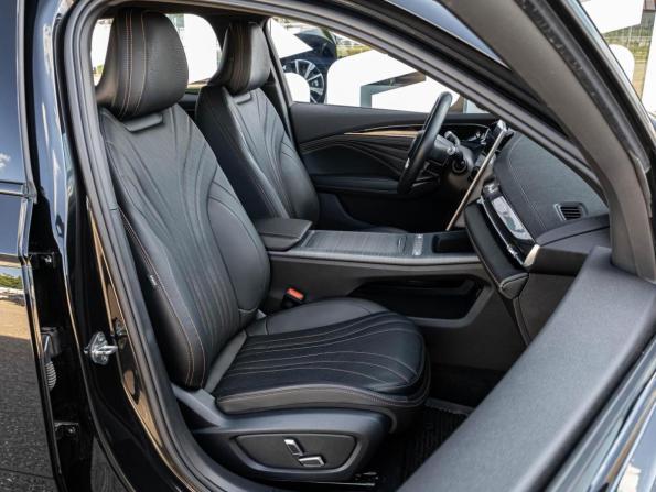Geely Preface I с пробегом 2024 года, цена 2 499 000 рублей, 57571 км, седан, Автокод Объявления