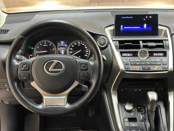 Lexus NX I с пробегом 2016 года, цена 3 350 000 рублей, 85000 км, внедорожник, Автокод Объявления