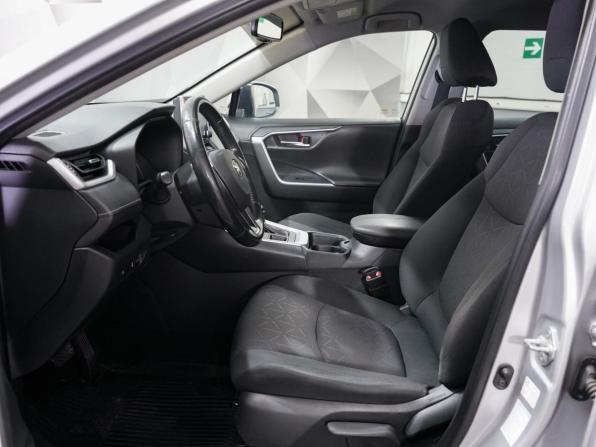 Toyota RAV4 V (XA50) с пробегом 2021 года, цена 3 664 000 рублей, 99533 км, внедорожник, Автокод Объявления