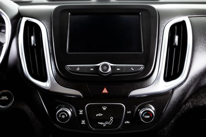 Chevrolet Equinox III с пробегом 2019 года, цена 2 249 000 рублей, 90700 км, внедорожник, Автокод Объявления