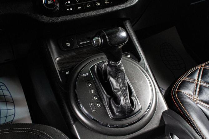 Kia Sportage III с пробегом 2013 года, цена 1 699 000 рублей, 174400 км, внедорожник, Автокод Объявления