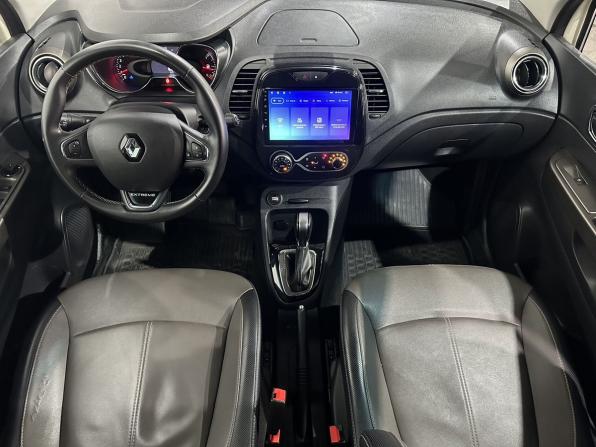 Renault Kaptur I с пробегом 2018 года, цена 1 260 000 рублей, 68628 км, внедорожник, Автокод Объявления