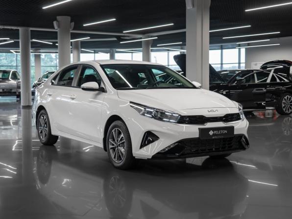Kia Cerato IV Рестайлинг с пробегом 2025 года, цена 2 700 000 рублей, 951 км, седан, Автокод Объявления