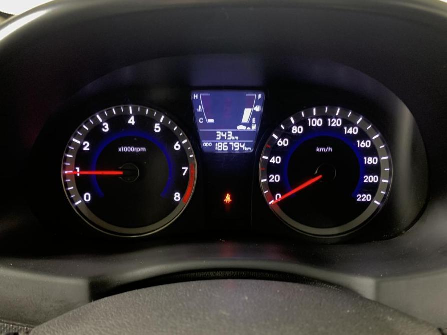 Hyundai Solaris I Москва  - изображение 14