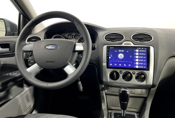 Ford Focus II Рестайлинг с пробегом 2009 года, цена 600 000 рублей, 137870 км, седан, Автокод Объявления