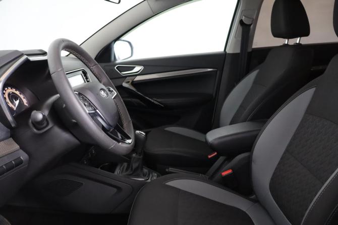 Lada (ВАЗ) Vesta I Рестайлинг (NG) с пробегом 2023 года, цена 1 169 000 рублей, 42000 км, седан, Автокод Объявления
