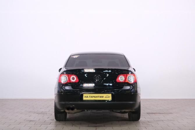 Volkswagen Passat B6 с пробегом 2010 года, цена 869 000 рублей, 234000 км, седан, Автокод Объявления